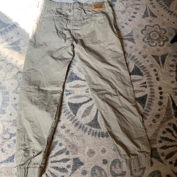 COPY - Levi jogger - Picture 4 of 5